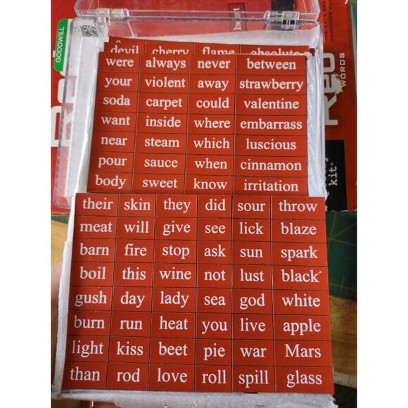 Magnetic Poetry Kit Red Hot Words 2007 Refrigerator Magnet Messages - Picture 3 of 10